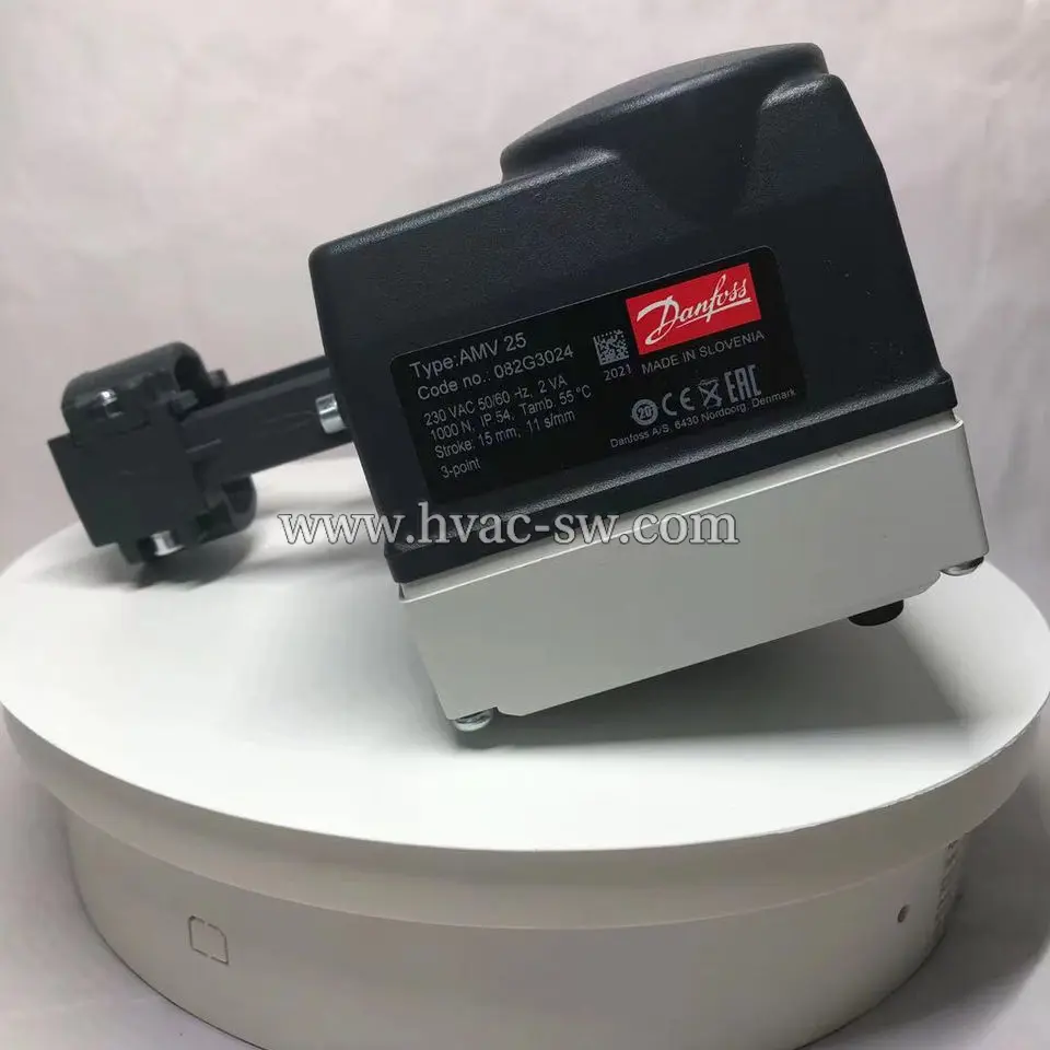 Danfoss 082G3024 AMV 25 Analog Three Point Control Actuator -picture-1