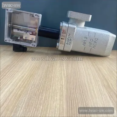 Danfoss 148H3194 AKS38 Float Level Switch -picture-main