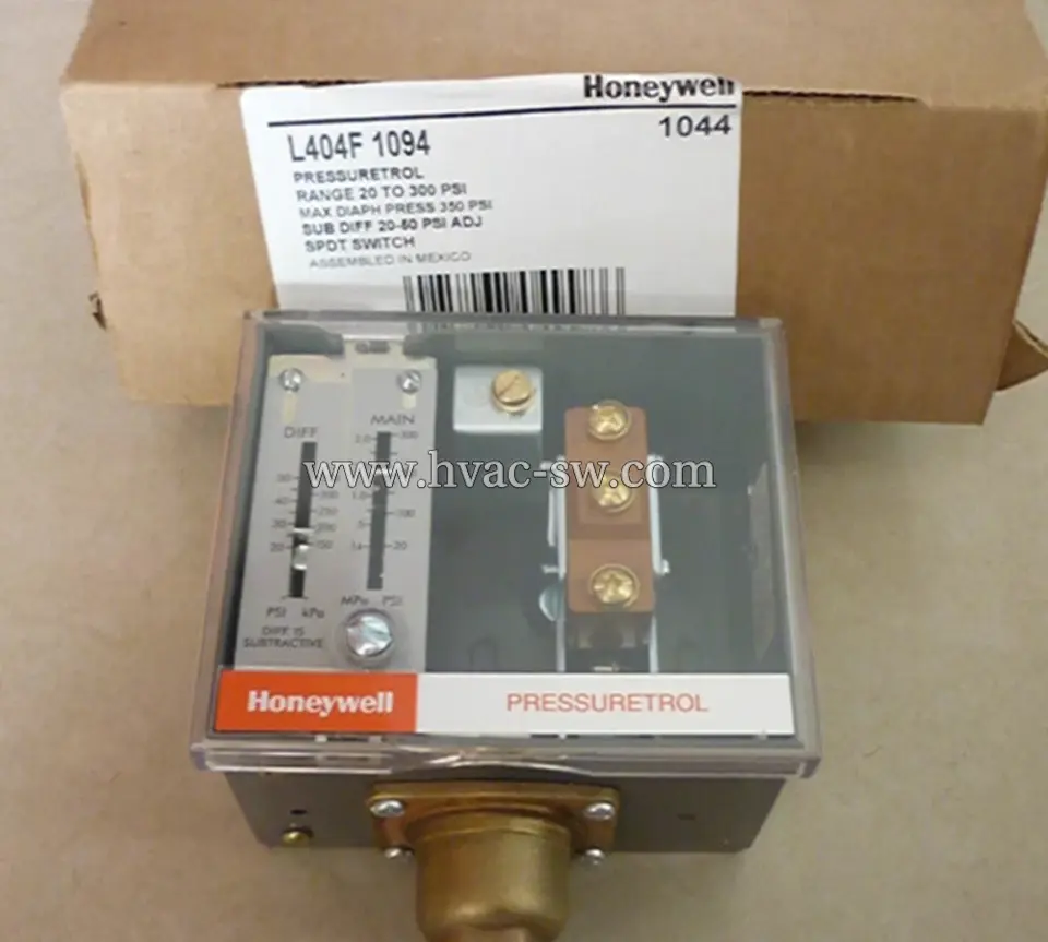Honeywell L404F1094 PressureTrol Controller in new surplus condition