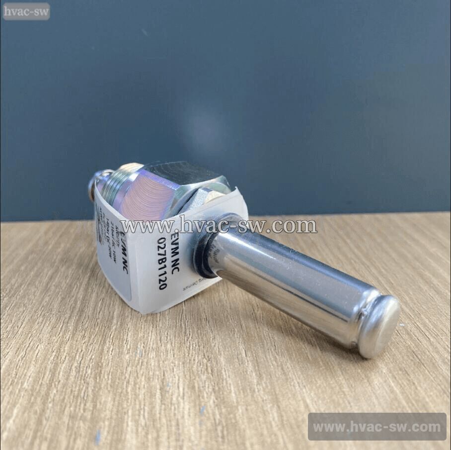 Danfoss 027B1120 Solenoid Pilot Valve New -picture-3