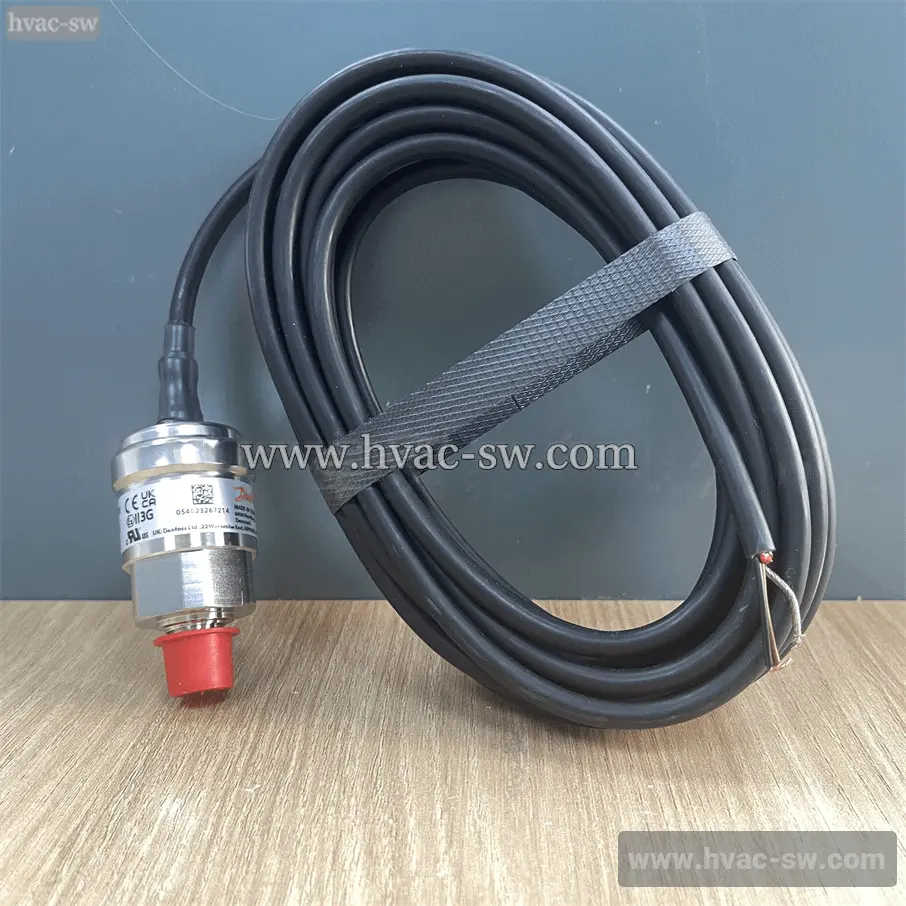 Danfoss AKS33 060G2156 Pressure Sensor Industrial Grade -picture-1
