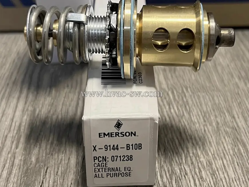Emerson X-9144-B10B 071238 valve core