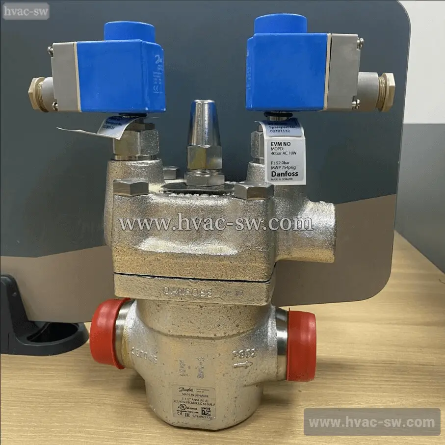 Danfoss 027H4040 Two-Step Opening Solenoid Valve -picture-main